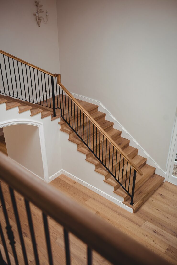 interior-home-with-wooden-floor-staircase